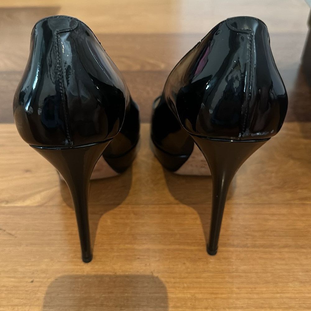 Jimmy Choo Patent Platform Black Pumps - Picture 5 of 5